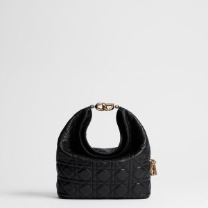 Dior Small Toujours Hobo lüks çanta. dubaydan.shop